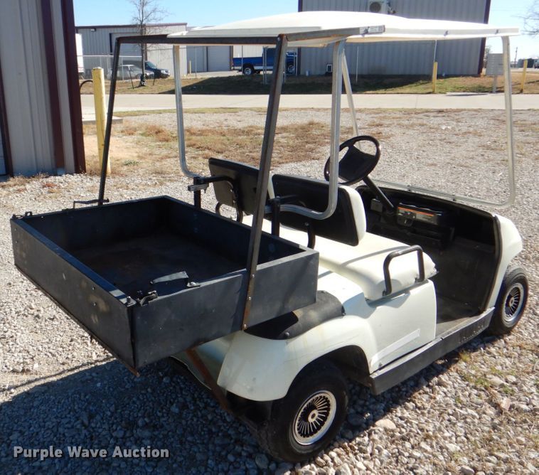 image for item DH7342 2002 Yamaha G16  golf cart