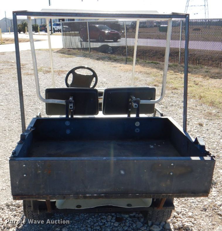 image for item DH7342 2002 Yamaha G16  golf cart