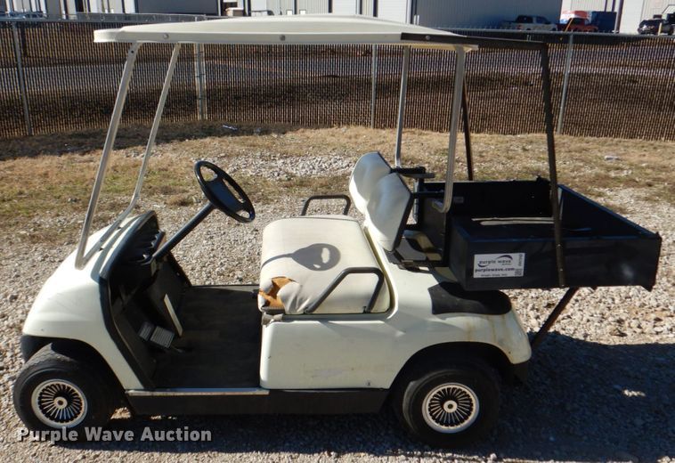 image for item DH7342 2002 Yamaha G16  golf cart