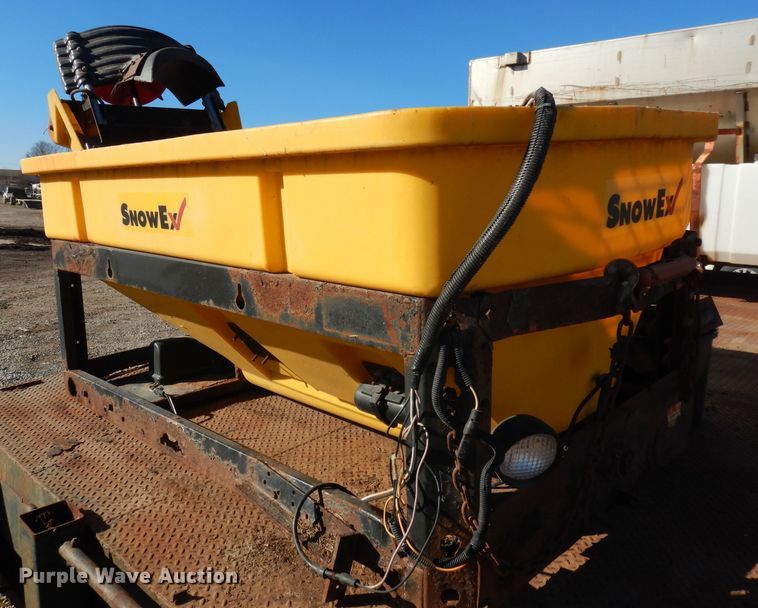 image for item DH8895 SnowEx spreader