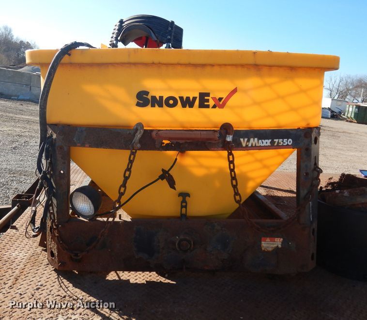 image for item DH8895 SnowEx spreader