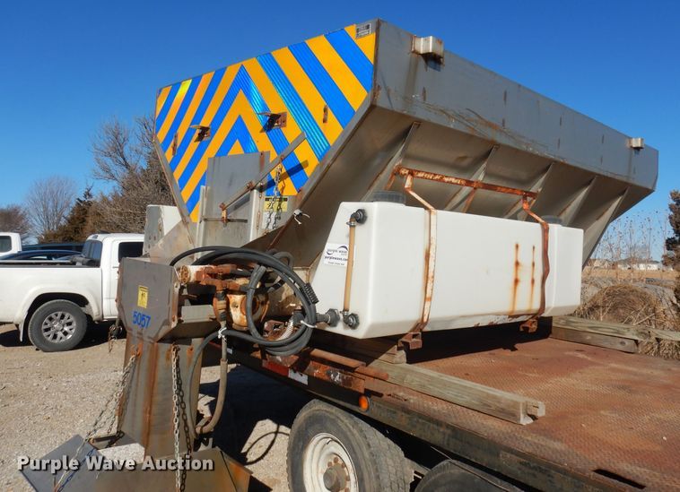 image for item DH8896 Flink spreader