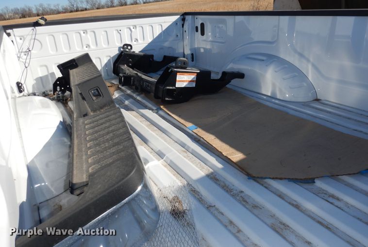 image for item DH8898 2022 Ford F250 Super Duty pickup truck bed