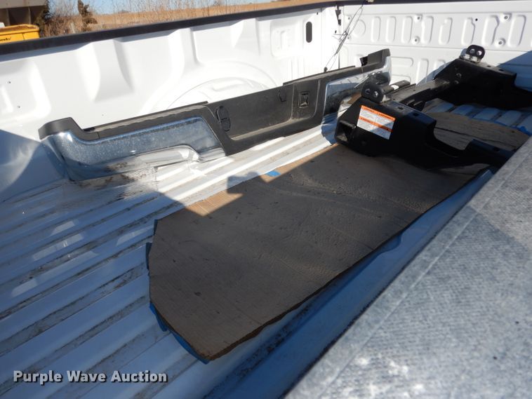 image for item DH8898 2022 Ford F250 Super Duty pickup truck bed