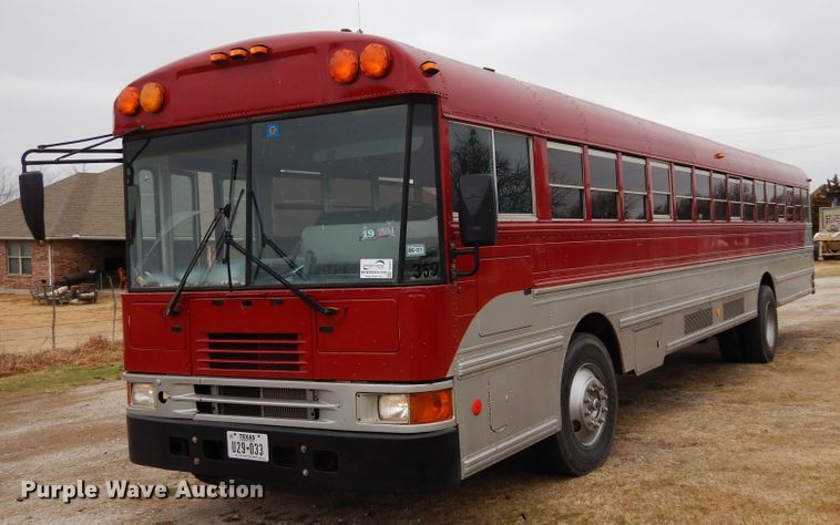 image for item DI8687 2000 International 3800  Amtran school bus