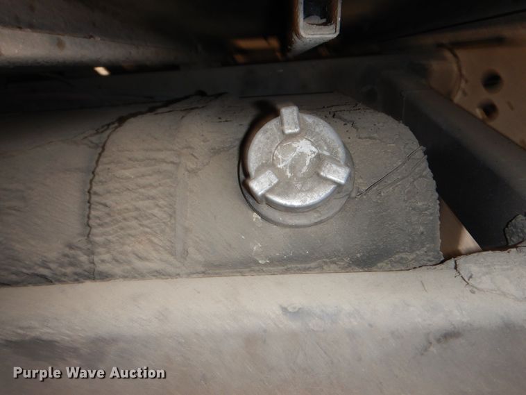 image for item DI8687 2000 International 3800  Amtran school bus