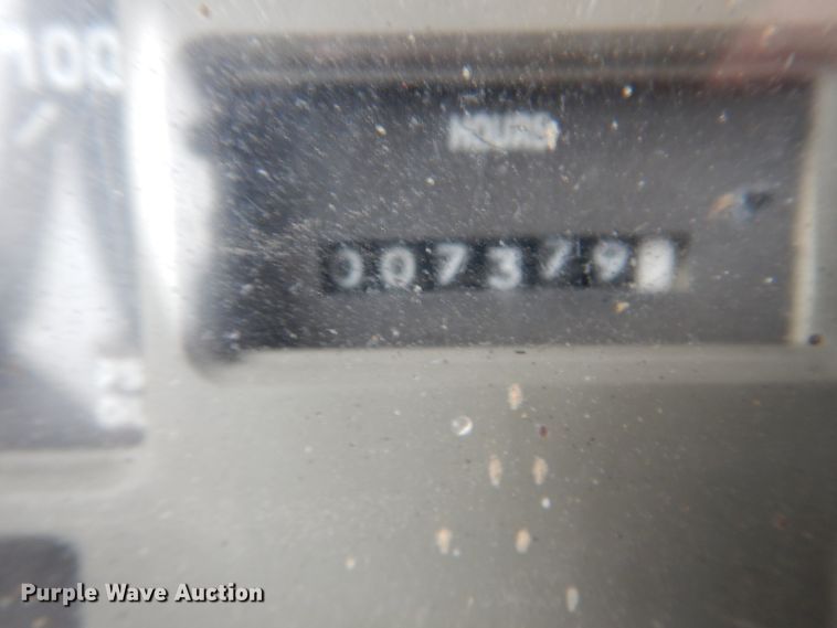 image for item DI8687 2000 International 3800  Amtran school bus