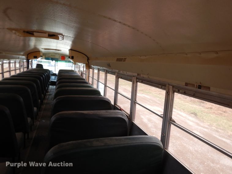 image for item DI8687 2000 International 3800  Amtran school bus
