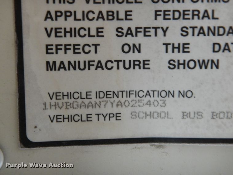 image for item DI8687 2000 International 3800  Amtran school bus