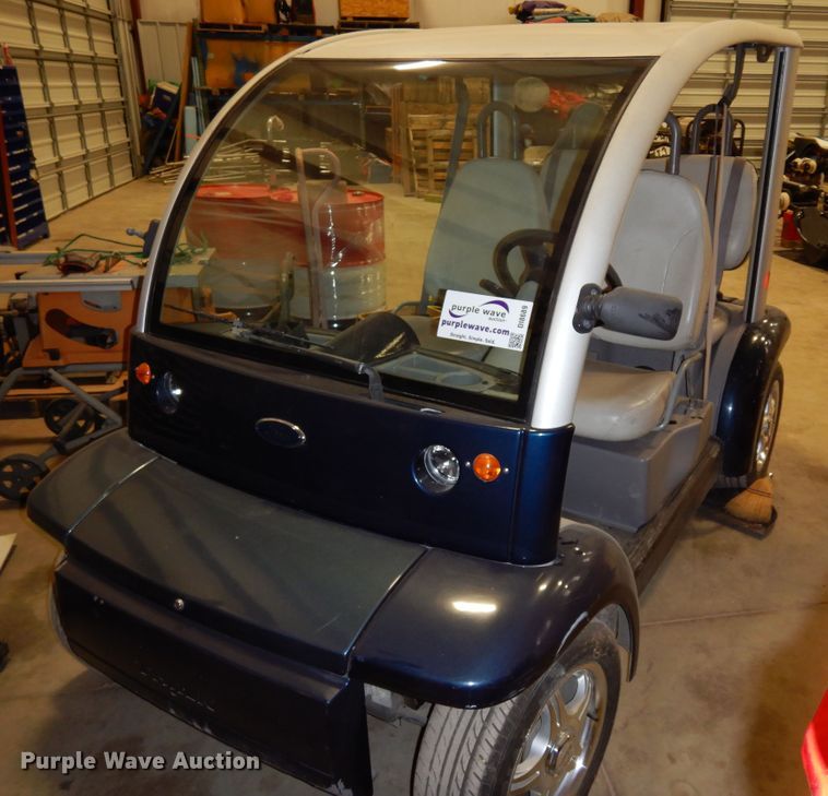 image for item DI8689 2002 Ford Think  golf cart