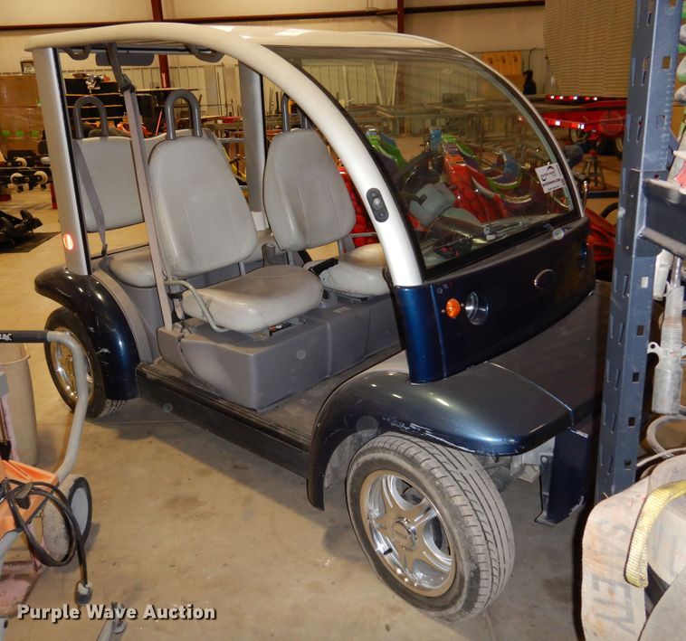 image for item DI8689 2002 Ford Think  golf cart