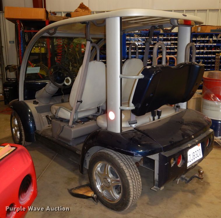 image for item DI8689 2002 Ford Think  golf cart