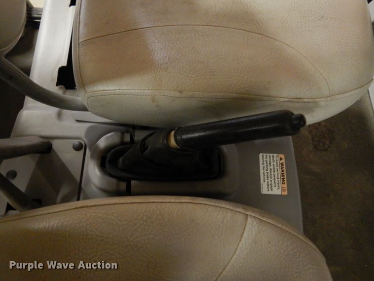 image for item DI8689 2002 Ford Think  golf cart