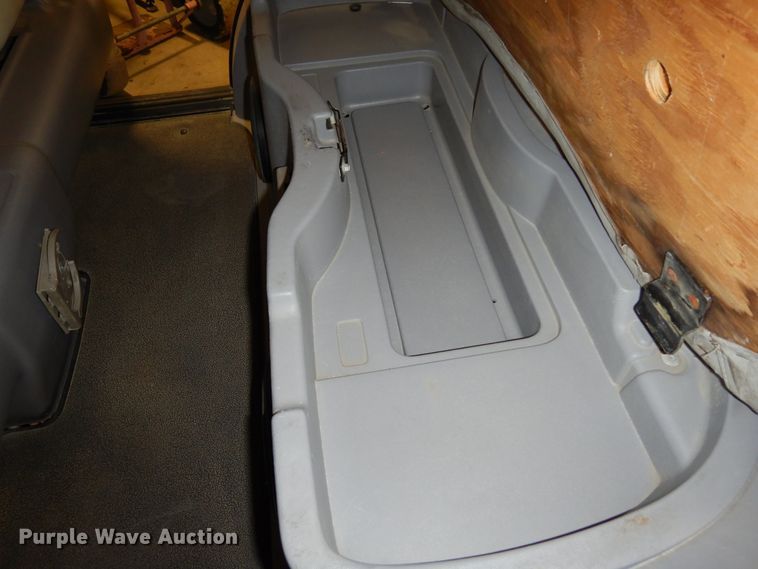 image for item DI8689 2002 Ford Think  golf cart