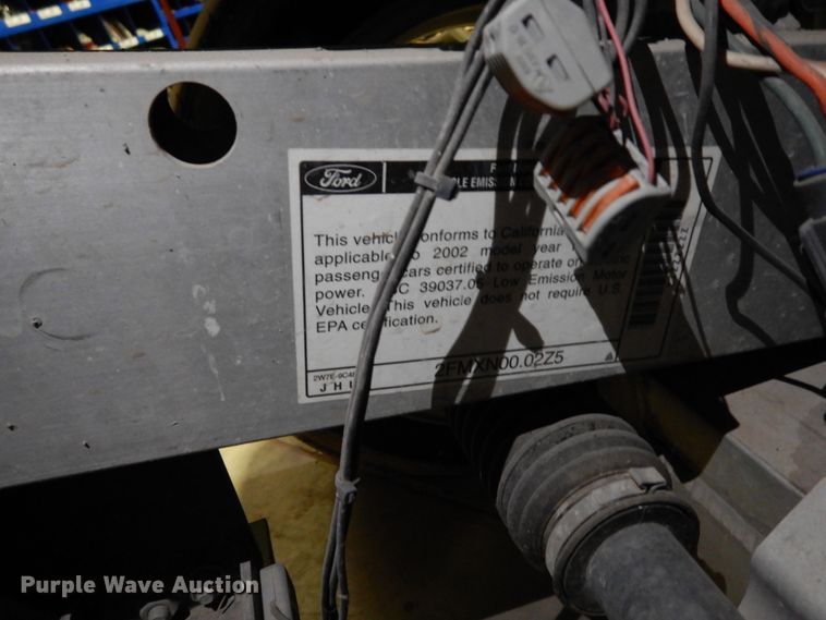 image for item DI8689 2002 Ford Think  golf cart