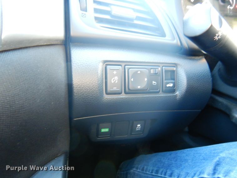 image for item DJ3785 2019 Nissan Sentra