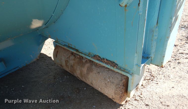 image for item DJ3813 Roll-off dumpster