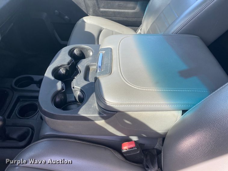 image for item DL6923 2013 Dodge Ram 5500  flatbed truck