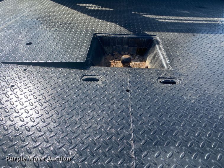 image for item DL6923 2013 Dodge Ram 5500  flatbed truck