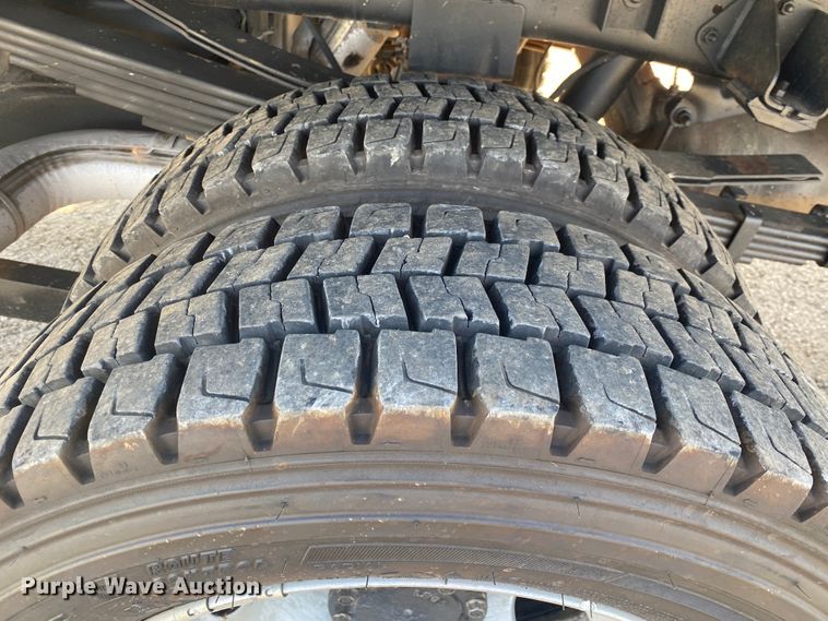 image for item DL6923 2013 Dodge Ram 5500  flatbed truck