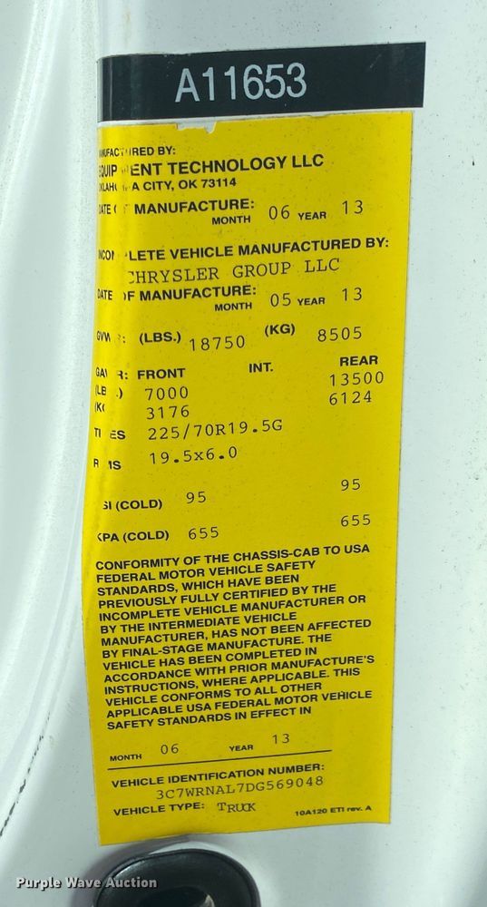 image for item DL6923 2013 Dodge Ram 5500  flatbed truck