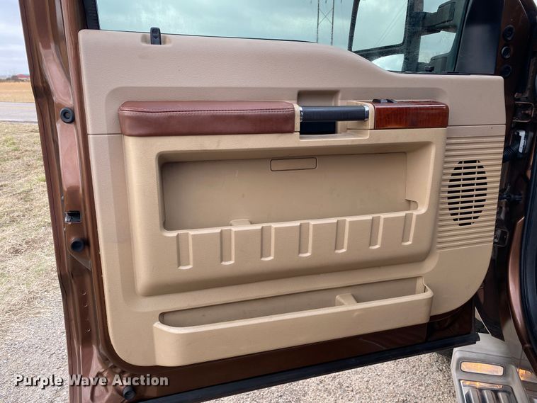 image for item DL6929 2011 Ford F250 Super Duty Lariat King Ranch  Crew Cab pickup truck