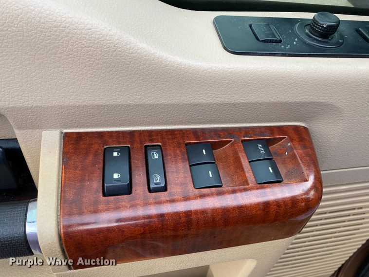 image for item DL6929 2011 Ford F250 Super Duty Lariat King Ranch  Crew Cab pickup truck