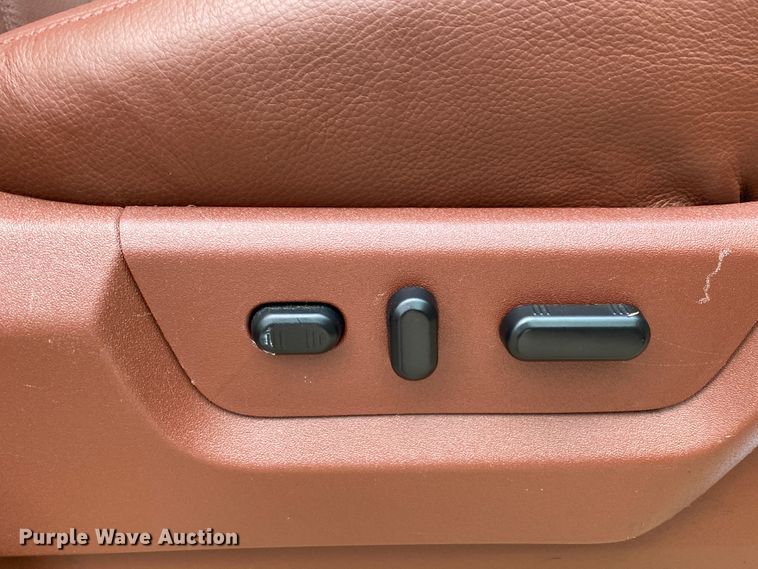 image for item DL6929 2011 Ford F250 Super Duty Lariat King Ranch  Crew Cab pickup truck