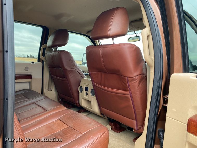 image for item DL6929 2011 Ford F250 Super Duty Lariat King Ranch  Crew Cab pickup truck