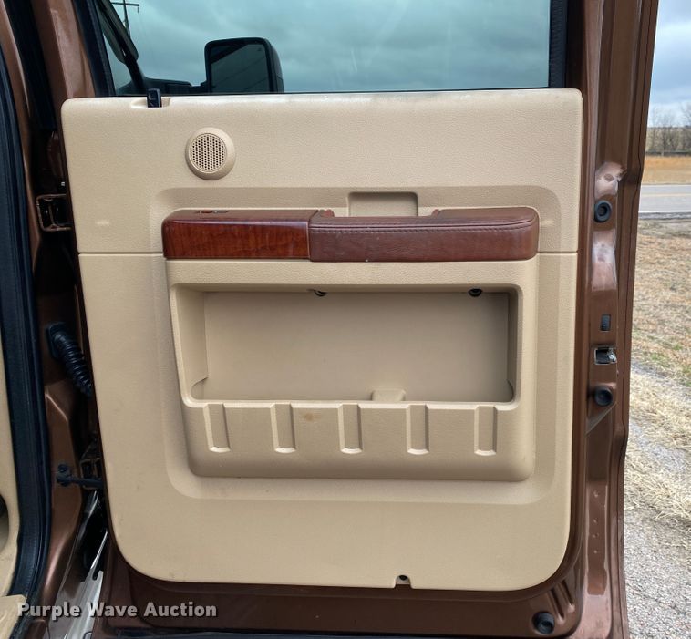 image for item DL6929 2011 Ford F250 Super Duty Lariat King Ranch  Crew Cab pickup truck