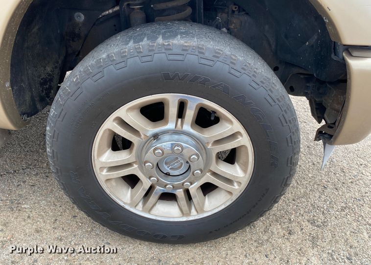 image for item DL6929 2011 Ford F250 Super Duty Lariat King Ranch  Crew Cab pickup truck