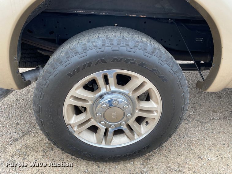 image for item DL6929 2011 Ford F250 Super Duty Lariat King Ranch  Crew Cab pickup truck