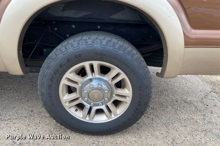 image for item DL6929 2011 Ford F250 Super Duty Lariat King Ranch  Crew Cab pickup truck