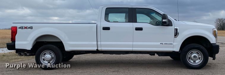image for item DL6930 2018 Ford F250 Super Duty XL  Crew Cab pickup truck