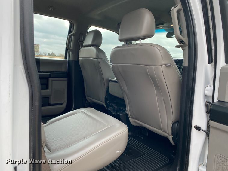 image for item DL6930 2018 Ford F250 Super Duty XL  Crew Cab pickup truck