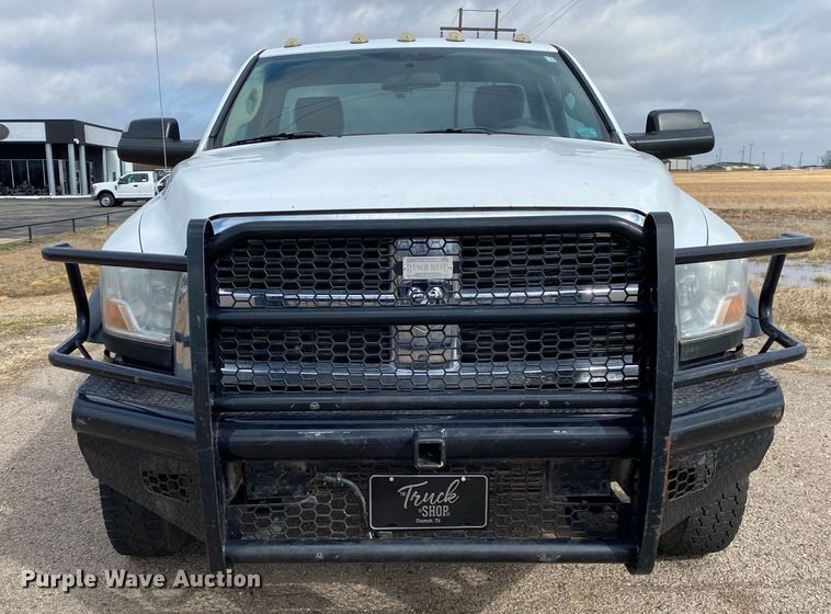 image for item DL6932 2011 Dodge Ram 5500  truck cab and chassis