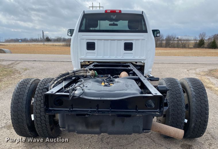 image for item DL6932 2011 Dodge Ram 5500  truck cab and chassis