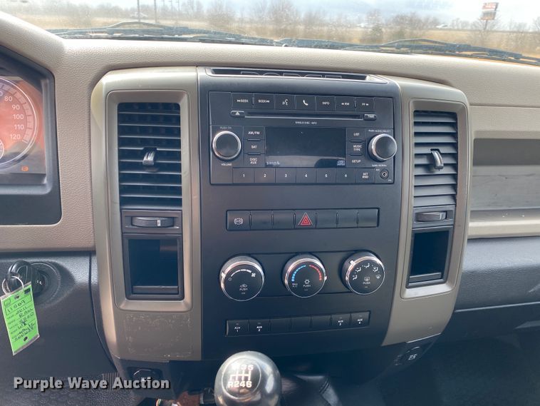 image for item DL6932 2011 Dodge Ram 5500  truck cab and chassis