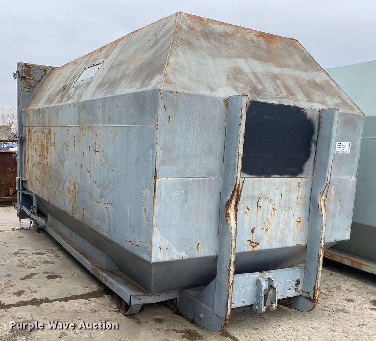 image for item DL6940 Roll-off compactor