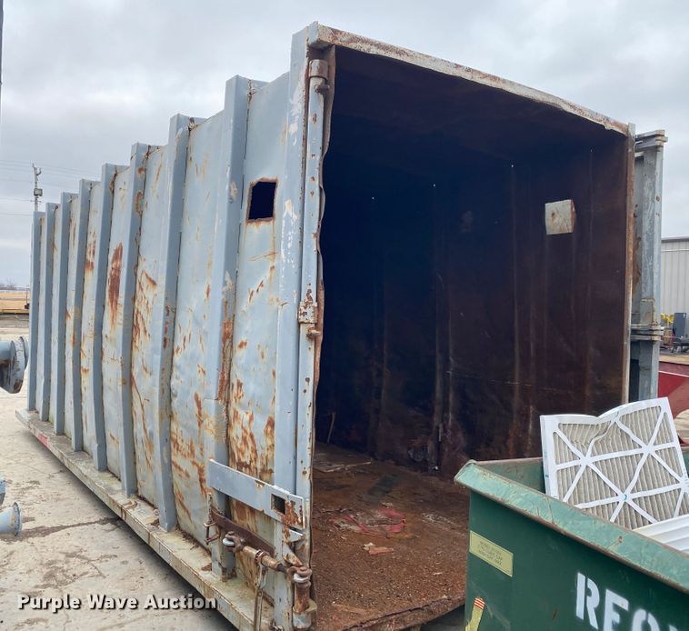 image for item DL6941 Roll-off compactor