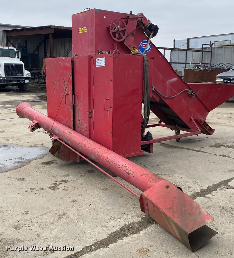 image for item DL6942 CP  aluminum can crusher