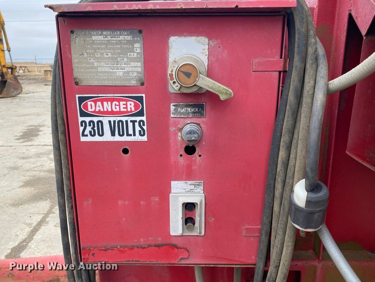 image for item DL6942 CP  aluminum can crusher