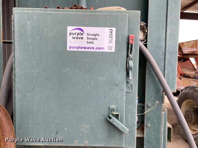 image for item DL6943 Load King  carboard baler