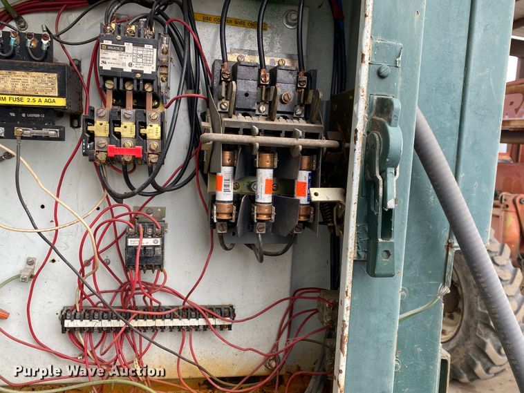 image for item DL6943 Load King  carboard baler