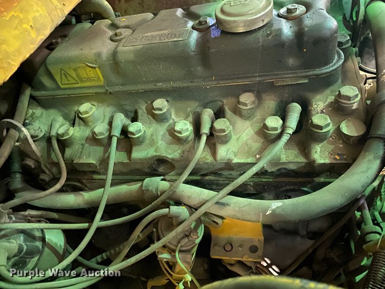 image for item DL6946 1996 Caterpillar T125D  forklift