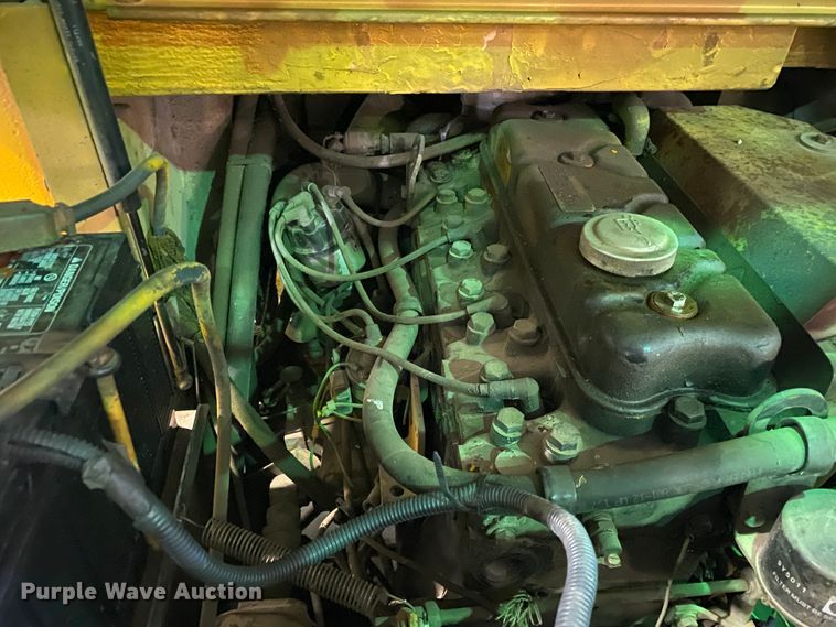 image for item DL6946 1996 Caterpillar T125D  forklift