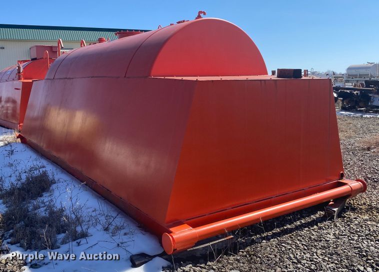 image for item DL6950 Fuel tank