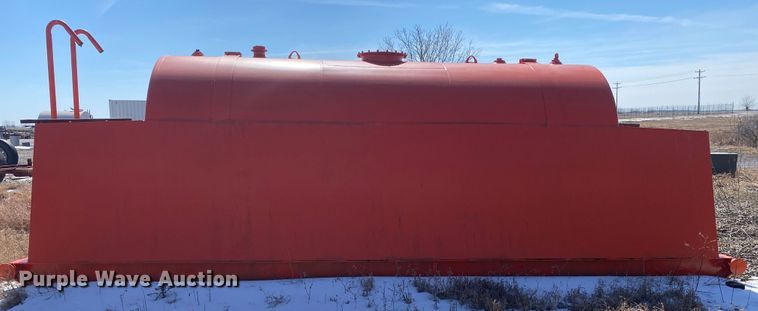 image for item DL6950 Fuel tank