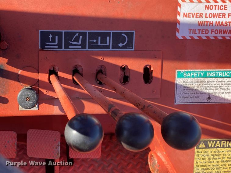 image for item DL6952 1983 Manitou T802TC  forklift