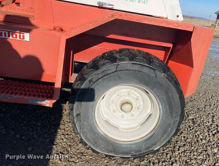 image for item DL6952 1983 Manitou T802TC  forklift